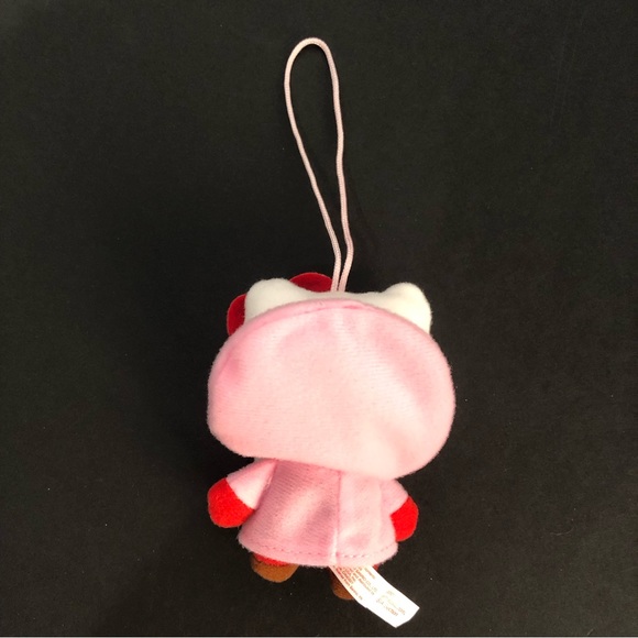 Hello Kitty Holiday Ornament - Picture 4 of 6